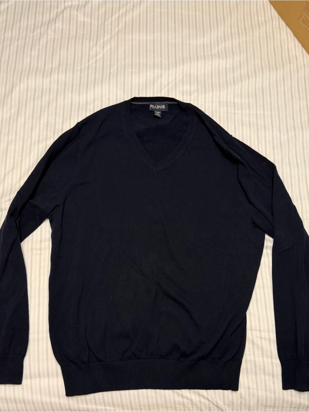 Jos. A. Bank Men's Navy V-Neck Sweater